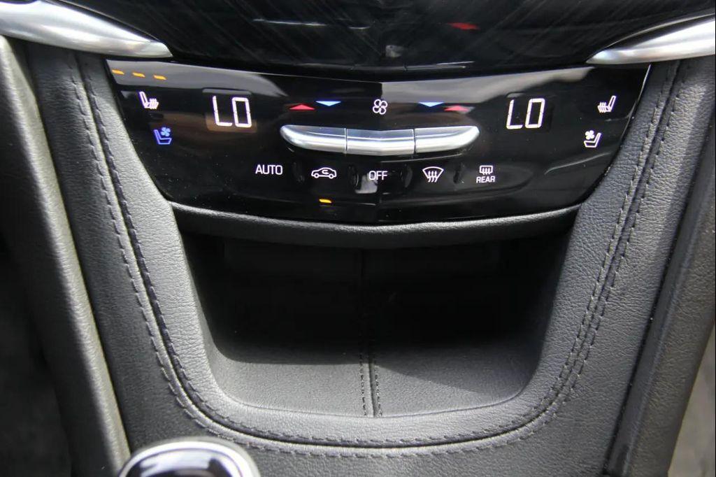 used 2024 Cadillac XT6 car, priced at $30,900