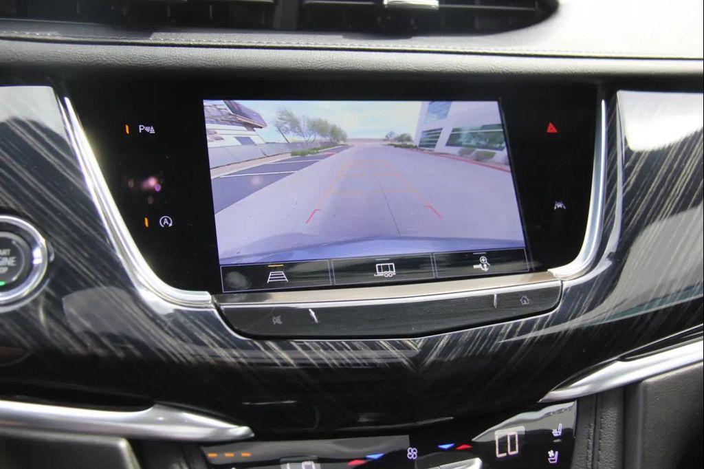 used 2024 Cadillac XT6 car, priced at $30,900