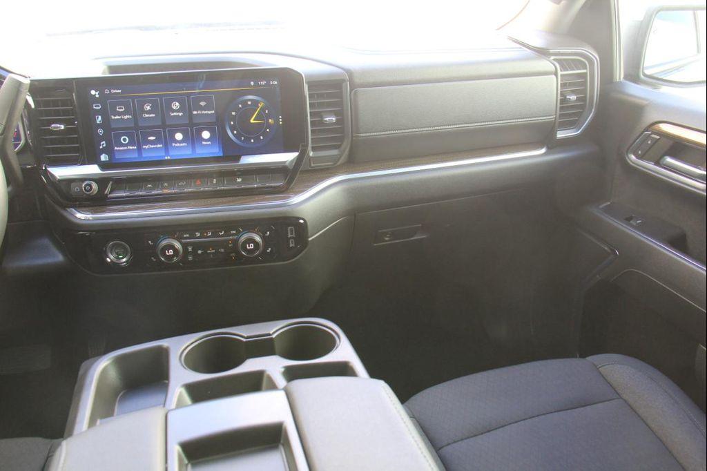 used 2024 Chevrolet Silverado 1500 car, priced at $29,900