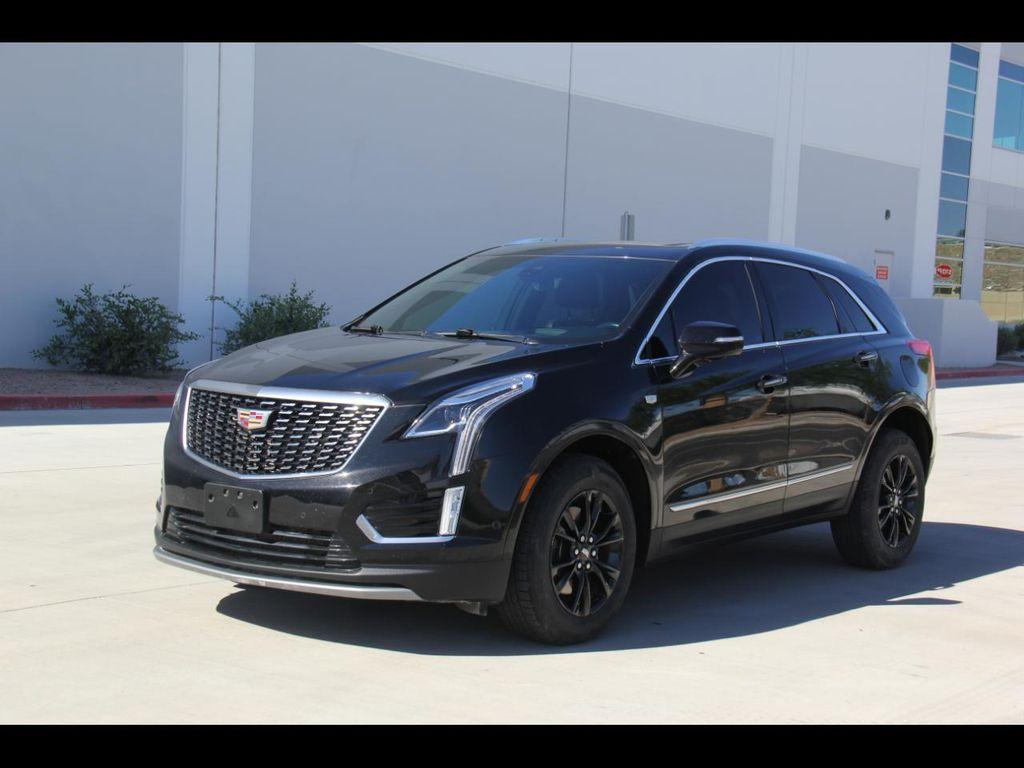 used 2023 Cadillac XT5 car, priced at $21,900