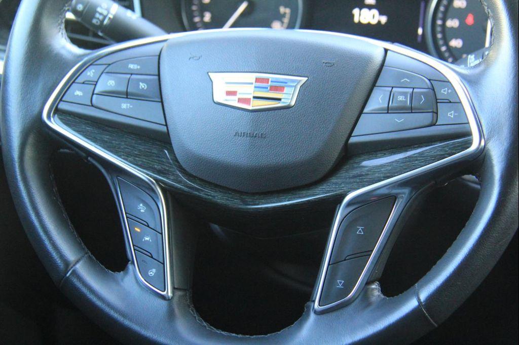 used 2021 Cadillac XT5 car, priced at $23,500