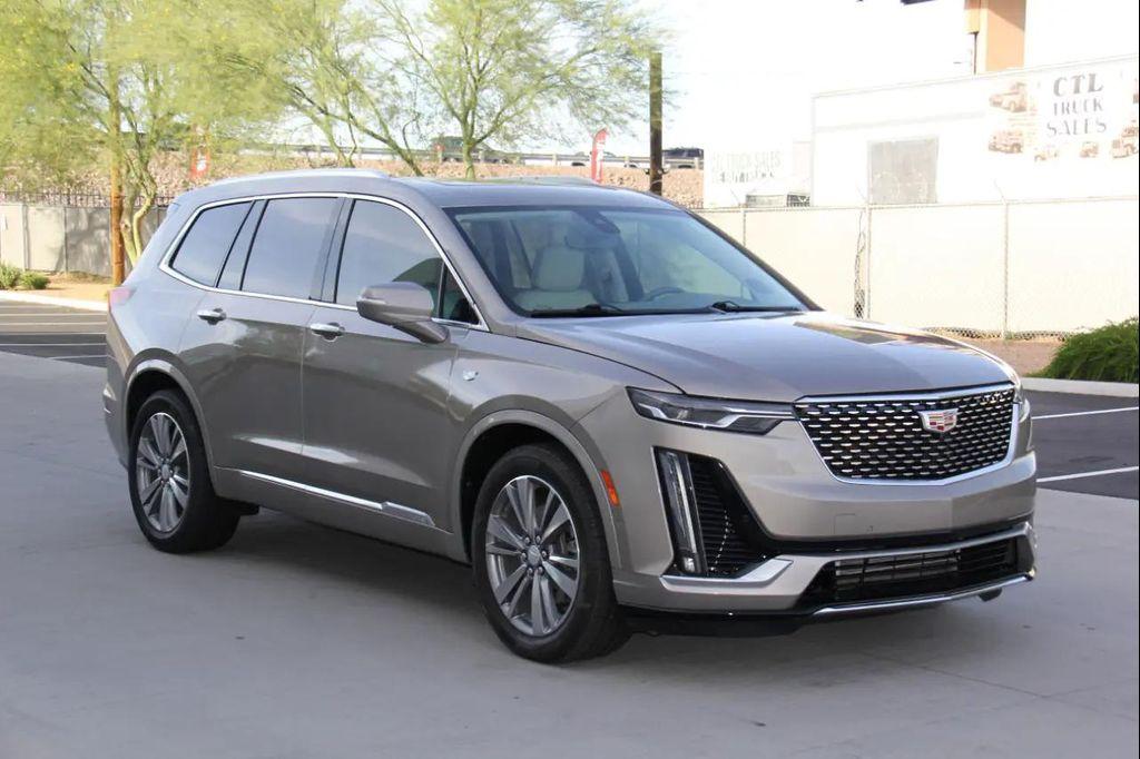 used 2022 Cadillac XT6 car, priced at $19,500