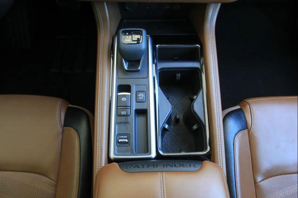 used 2024 Nissan Pathfinder car, priced at $27,900
