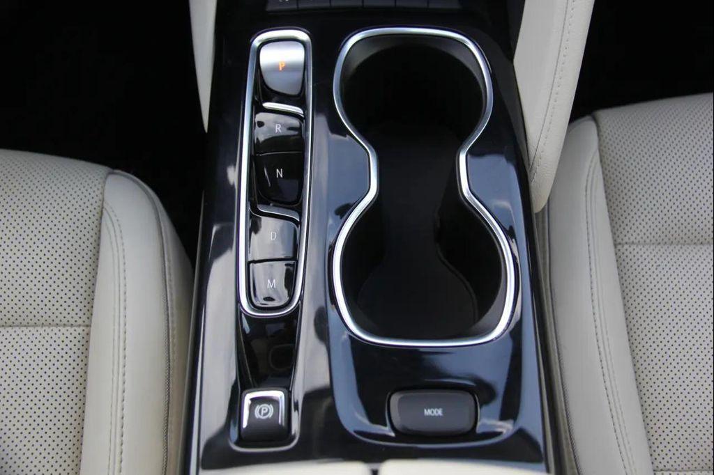 used 2022 Buick Envision car, priced at $17,500