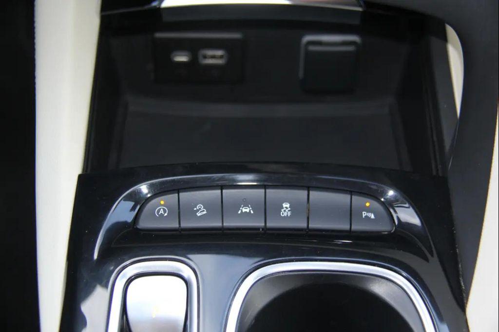 used 2022 Buick Envision car, priced at $17,500