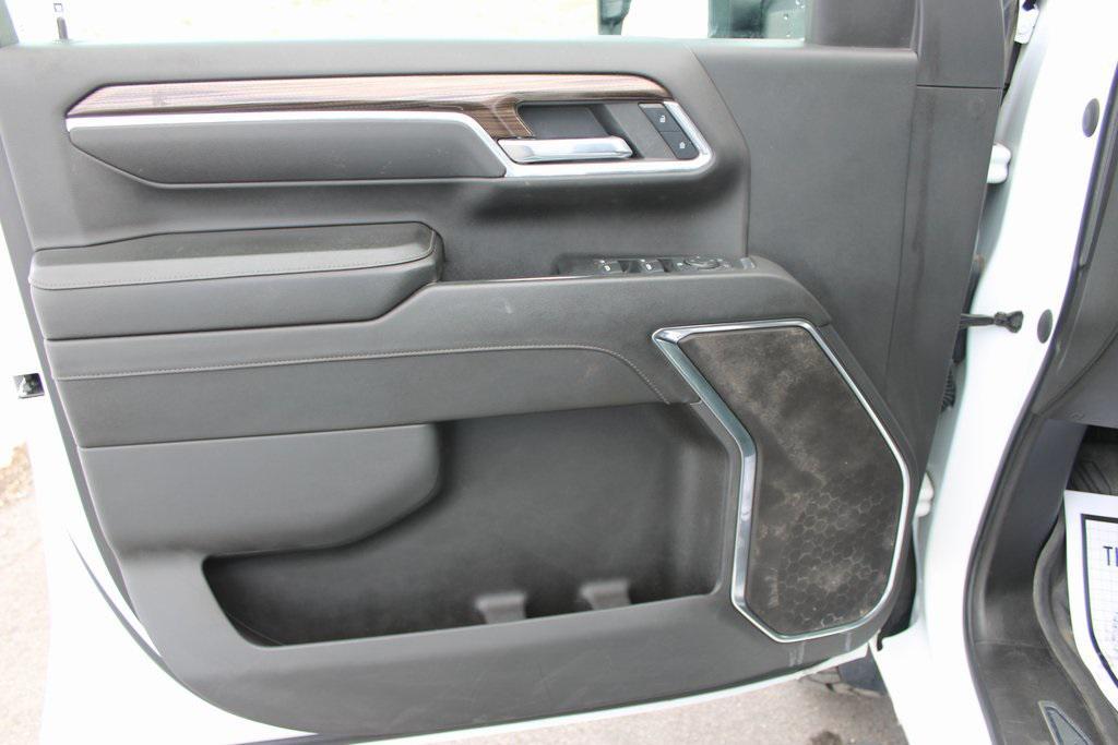 used 2024 Chevrolet Silverado 2500 car, priced at $49,989