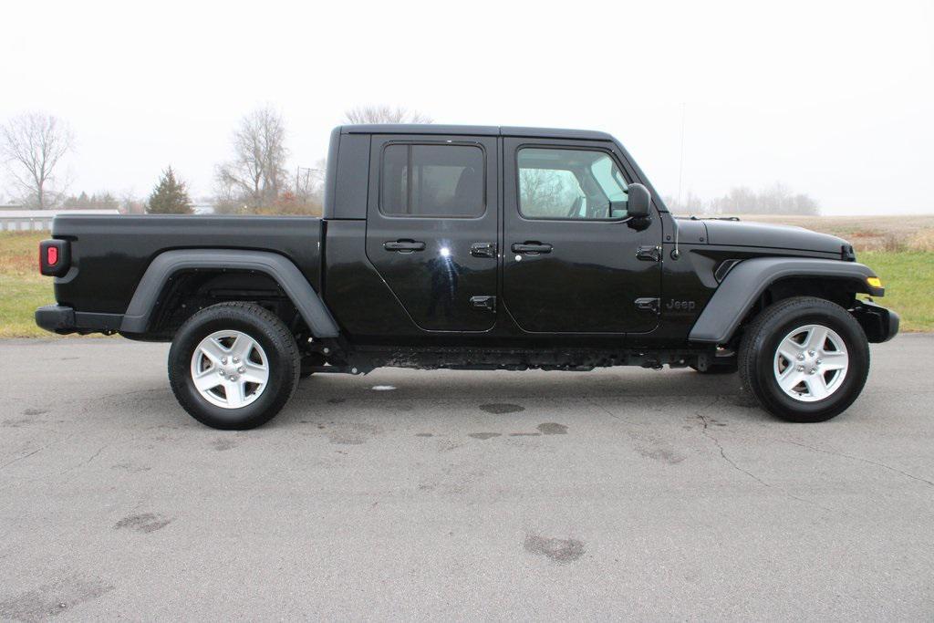 used 2023 Jeep Gladiator car, priced at $27,000
