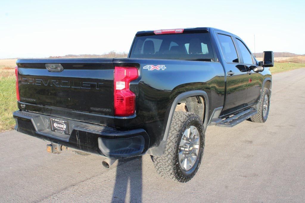 used 2022 Chevrolet Silverado 2500 car, priced at $32,000