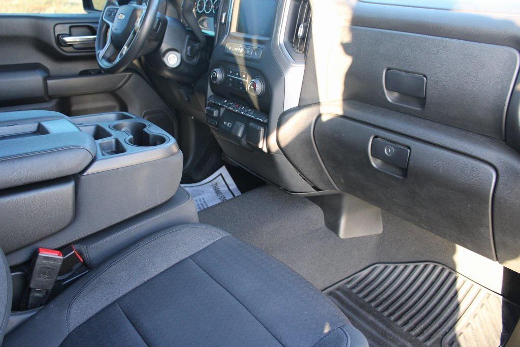 used 2022 Chevrolet Silverado 2500 car, priced at $32,000