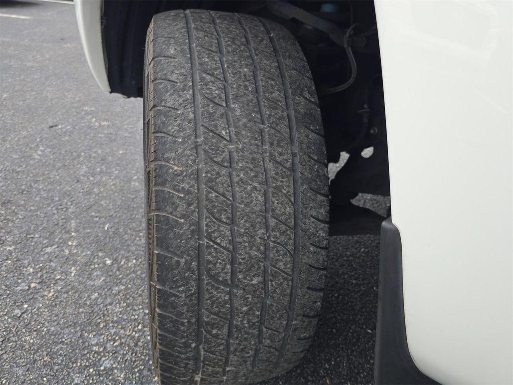 2015 Super White Toyota Tacoma