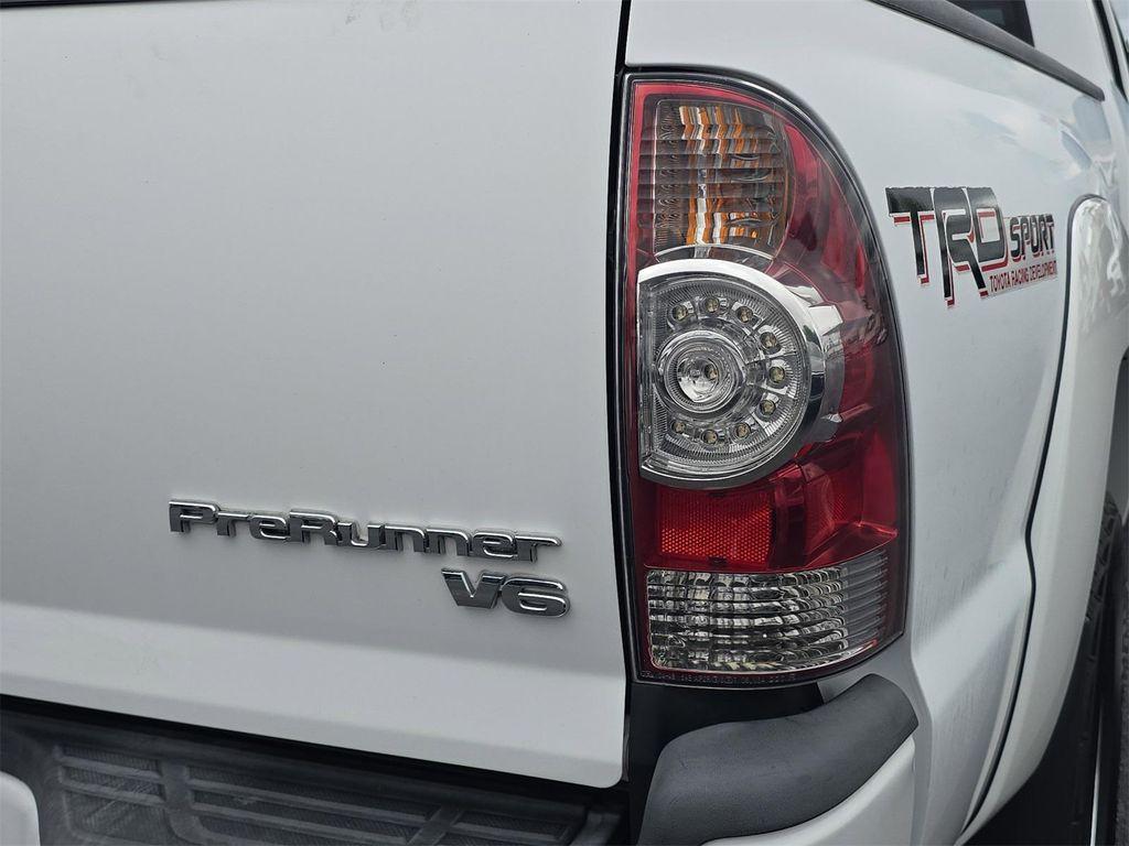 2015 Super White Toyota Tacoma