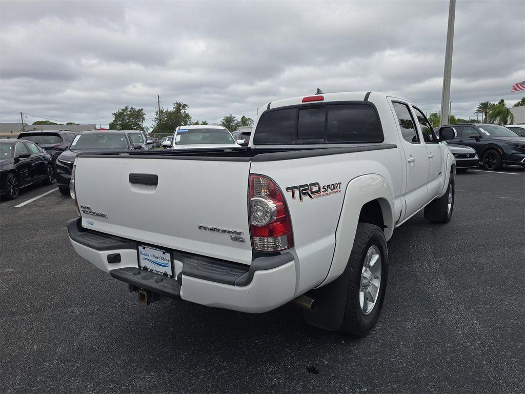 2015 Super White Toyota Tacoma