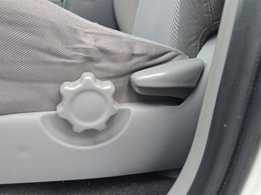 2015 Super White Toyota Tacoma