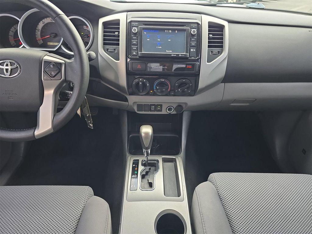 2015 Super White Toyota Tacoma