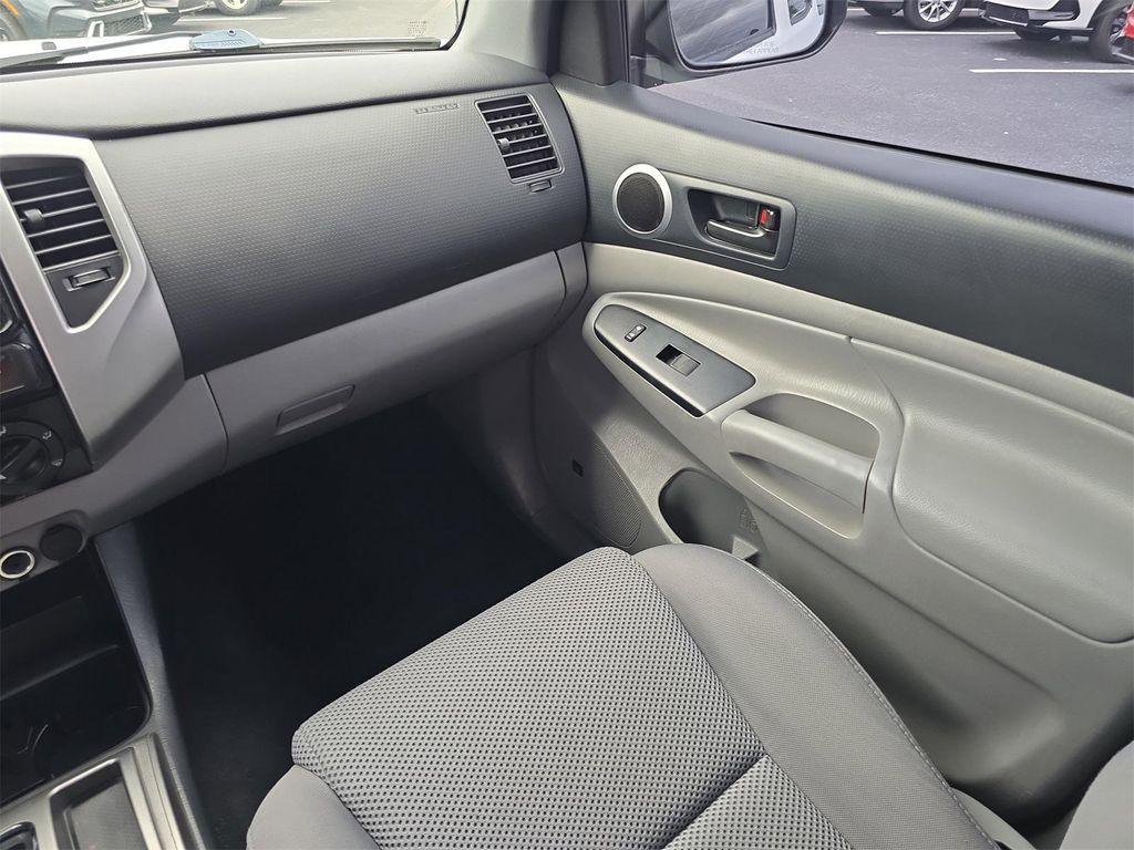 2015 Super White Toyota Tacoma