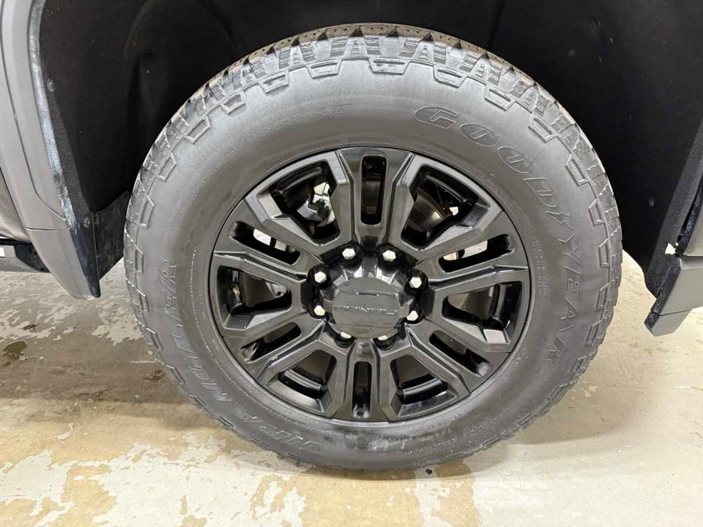 used 2022 GMC Sierra 2500 car, priced at $59,985