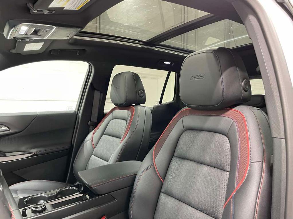 used 2026 Chevrolet Equinox car, priced at $35,985