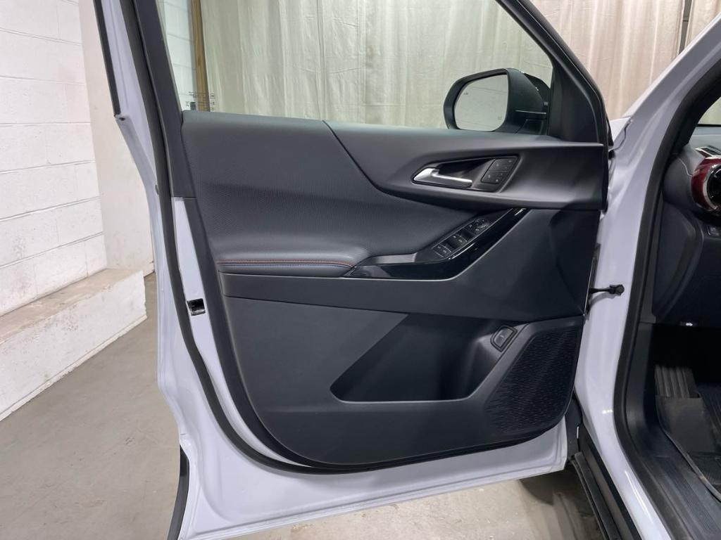 used 2026 Chevrolet Equinox car, priced at $35,985