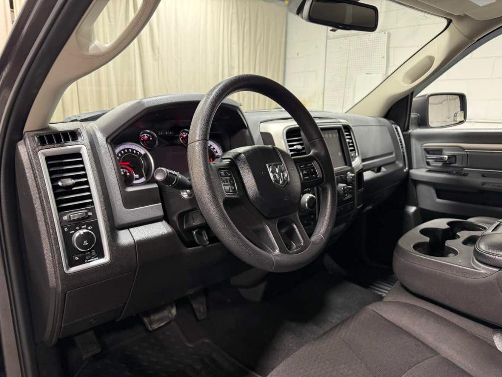 used 2019 Ram 1500 Classic car, priced at $27,985