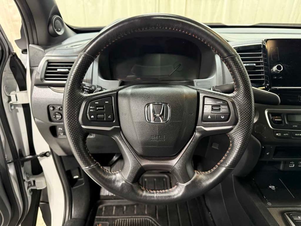 used 2025 Honda Ridgeline car, priced at $38,985