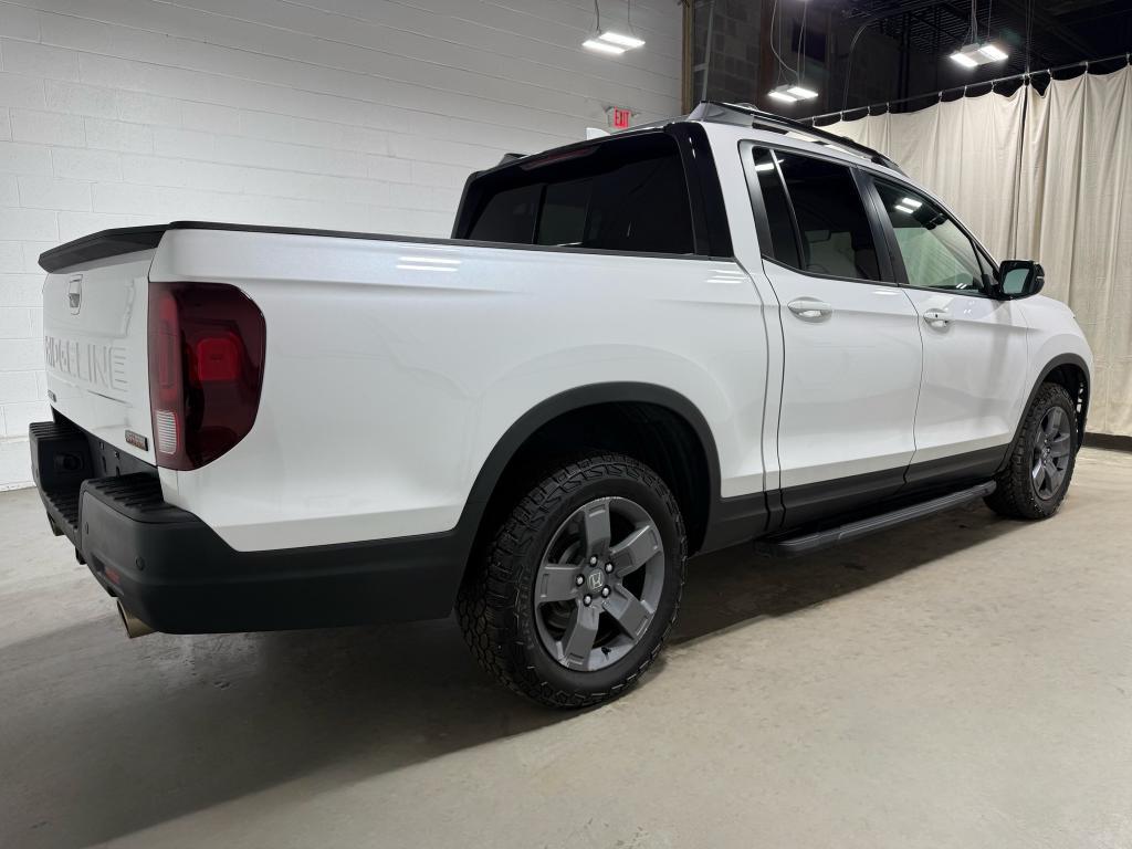 used 2025 Honda Ridgeline car, priced at $38,985