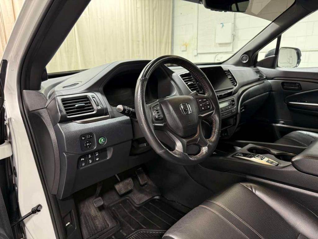 used 2025 Honda Ridgeline car, priced at $38,985