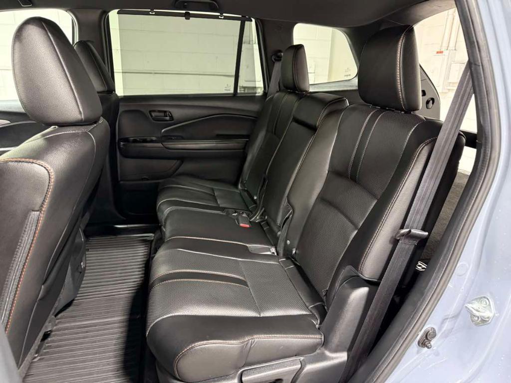 used 2022 Honda Passport car, priced at $33,985