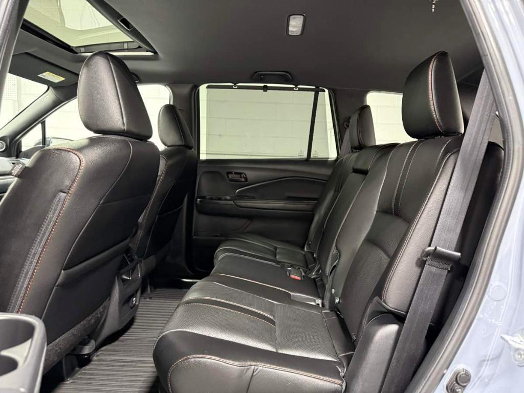 used 2022 Honda Passport car, priced at $33,985