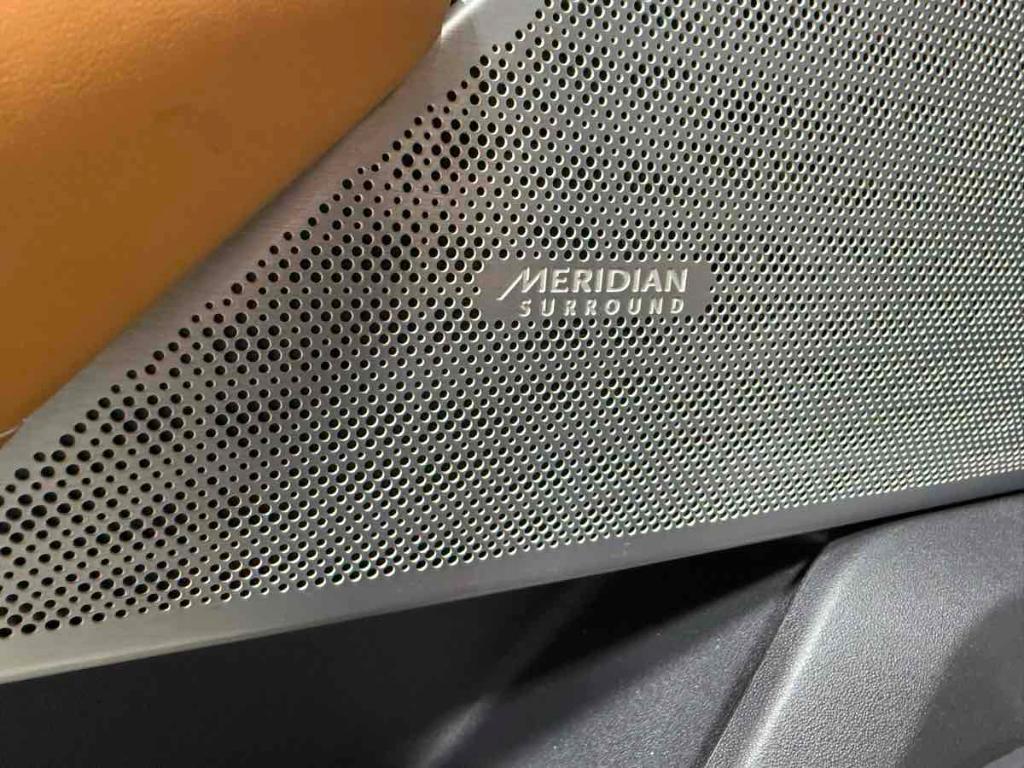 used 2019 Land Rover Range Rover Velar car, priced at $28,985