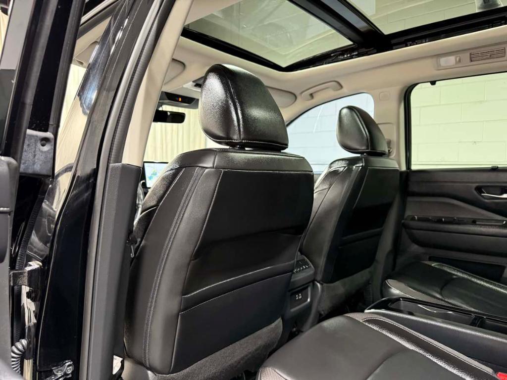used 2024 Nissan Pathfinder car, priced at $35,985