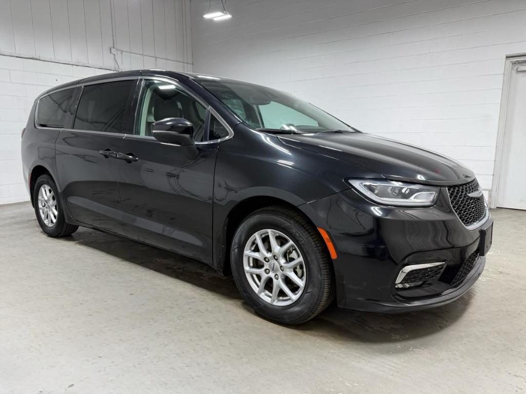used 2023 Chrysler Pacifica car, priced at $23,985