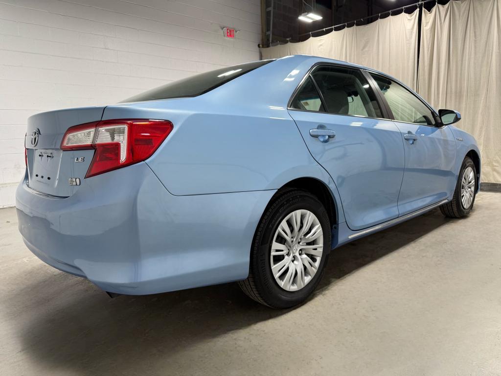 used 2014 Toyota Camry Hybrid car, priced at $15,985