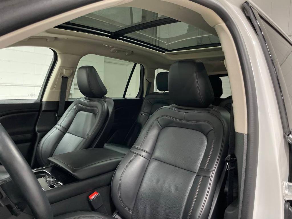 used 2024 Lincoln Aviator car, priced at $55,985