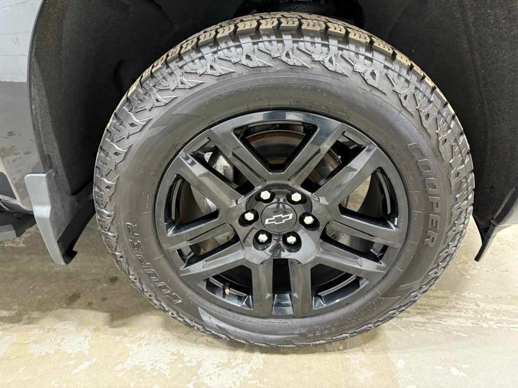 used 2022 Chevrolet Silverado 1500 car, priced at $37,985