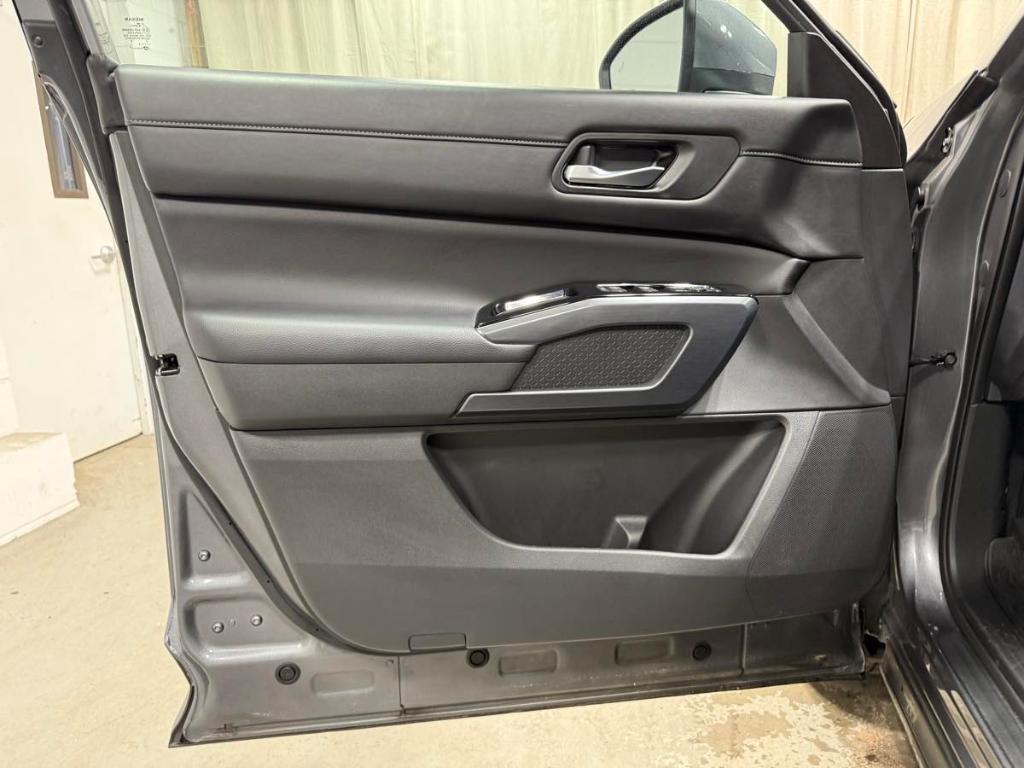 used 2023 Nissan Pathfinder car, priced at $31,985
