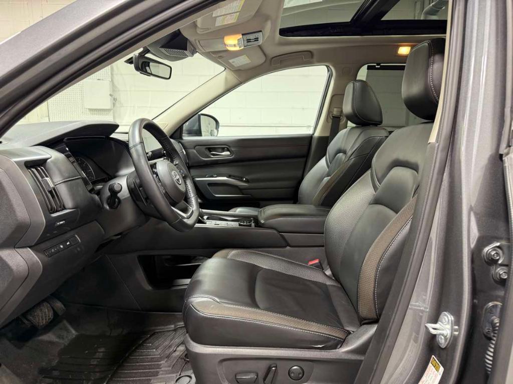 used 2023 Nissan Pathfinder car, priced at $31,985