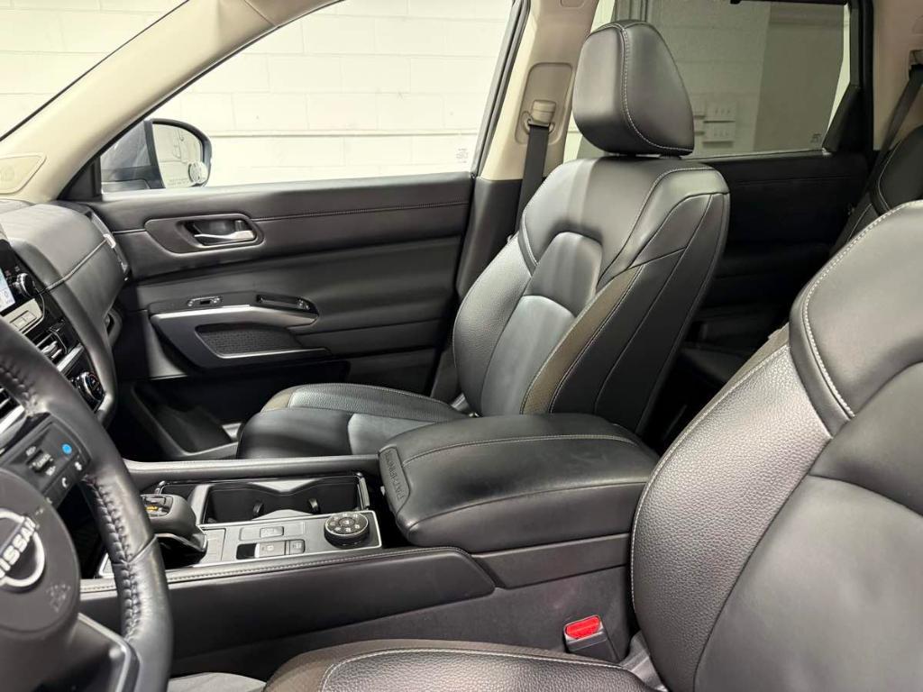 used 2023 Nissan Pathfinder car, priced at $31,985