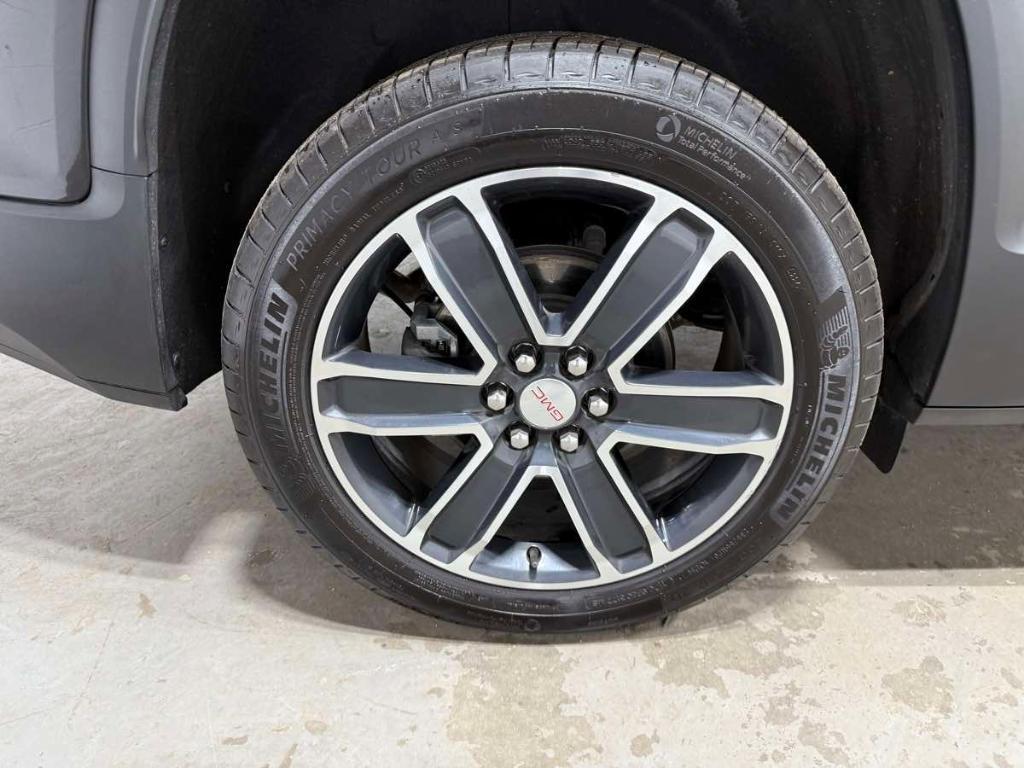 used 2023 GMC Acadia car, priced at $37,985