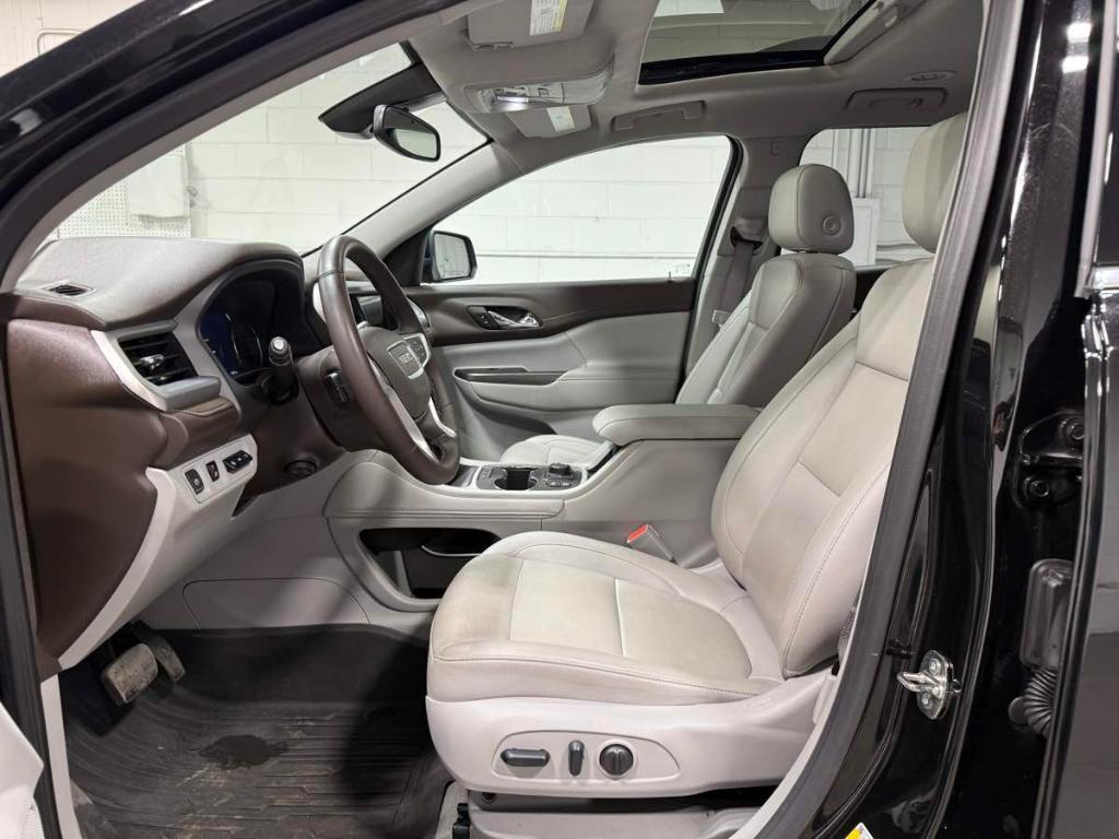 used 2023 GMC Acadia car, priced at $37,985