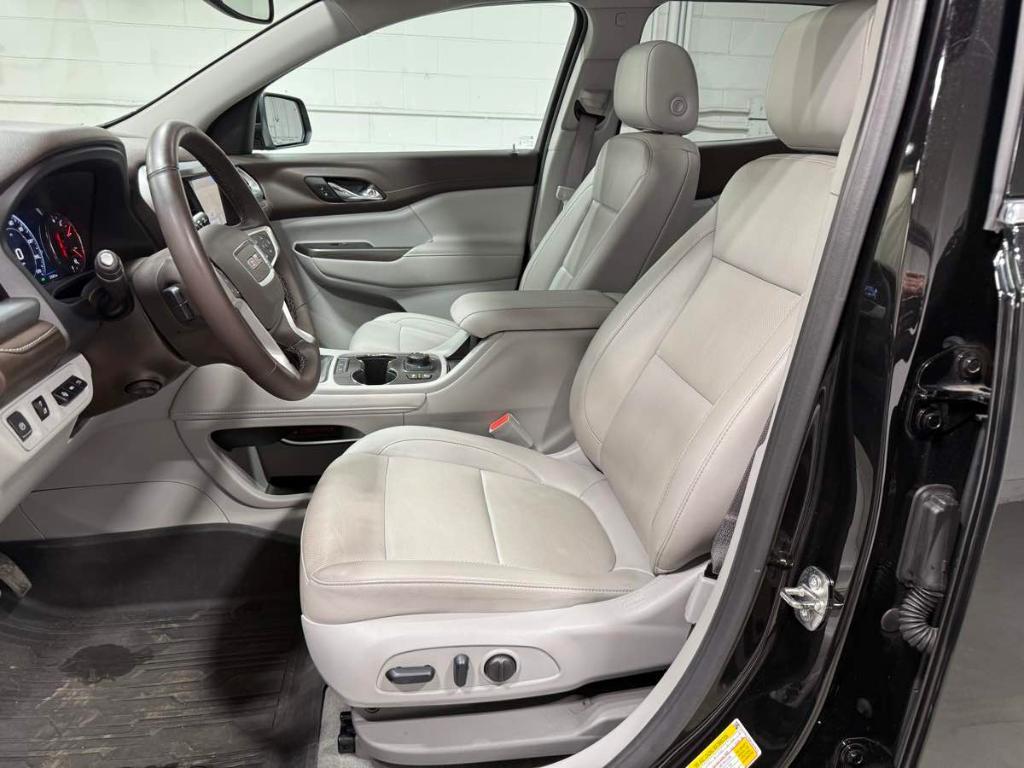 used 2023 GMC Acadia car, priced at $37,985