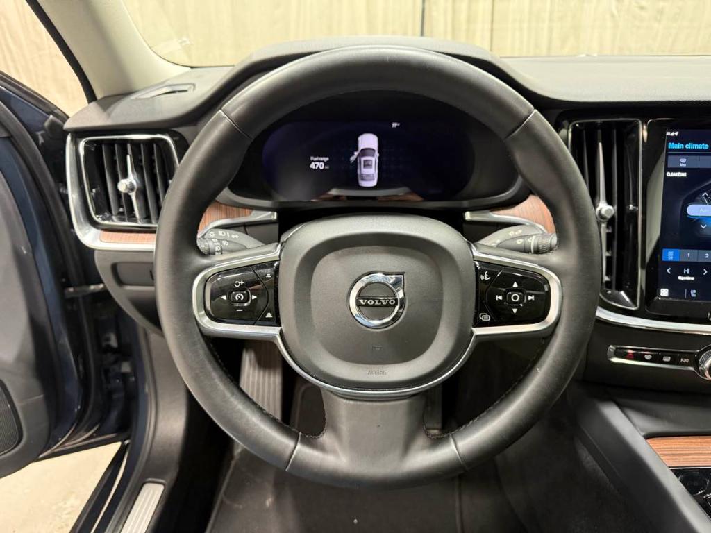 used 2024 Volvo S60 car, priced at $24,985