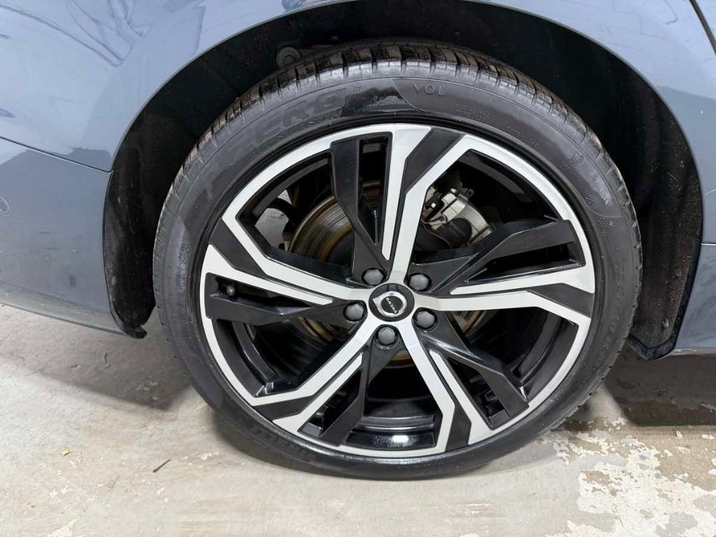 used 2024 Volvo S60 car, priced at $24,985
