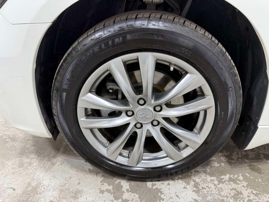 used 2015 INFINITI Q70 car, priced at $20,985