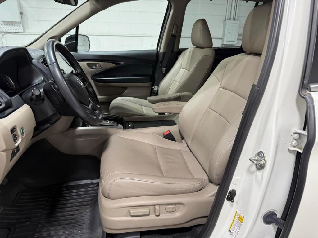 used 2019 Honda Pilot car, priced at $27,985