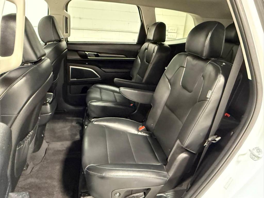 used 2024 Kia Telluride car, priced at $36,985