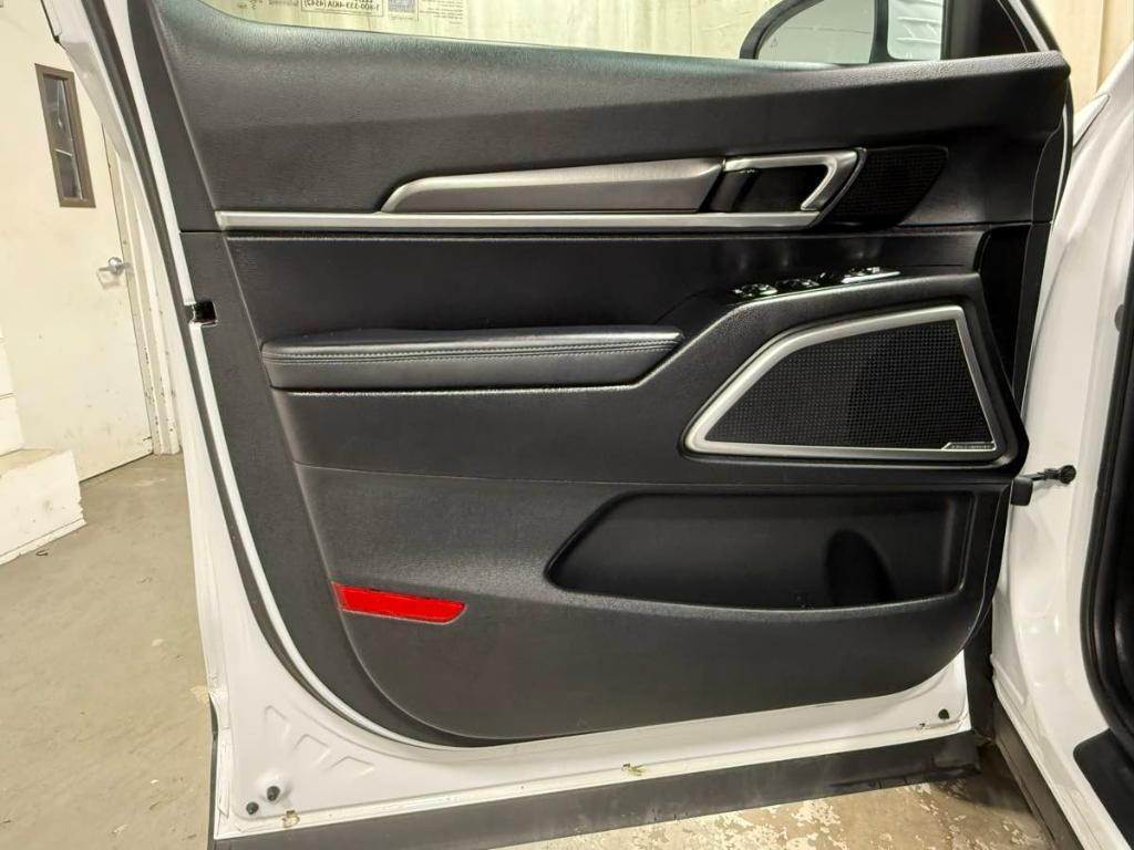 used 2024 Kia Telluride car, priced at $36,985