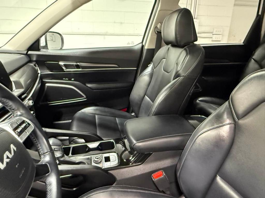 used 2024 Kia Telluride car, priced at $36,985