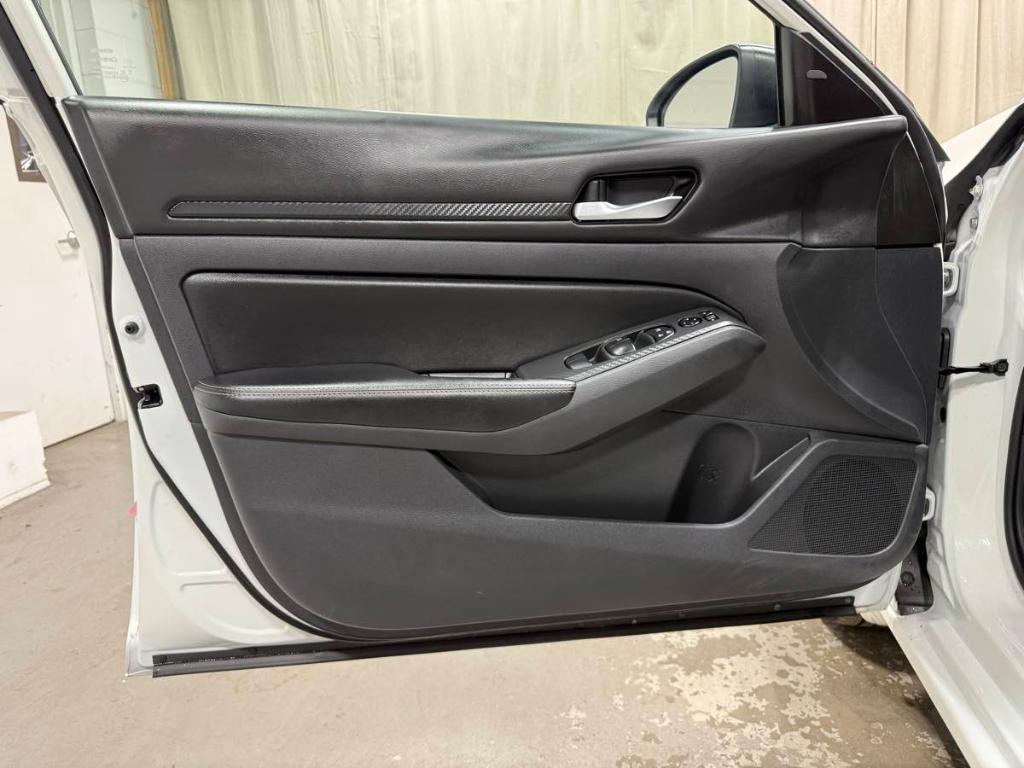 used 2024 Nissan Altima car, priced at $21,985