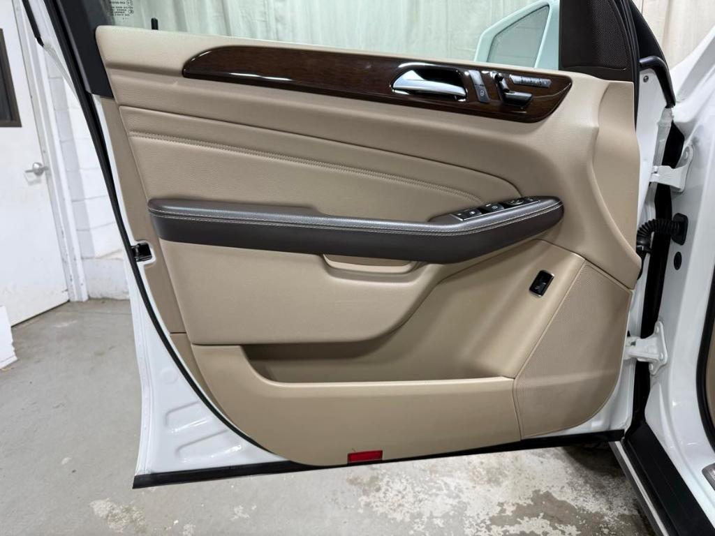 used 2015 Mercedes-Benz M-Class car, priced at $14,985