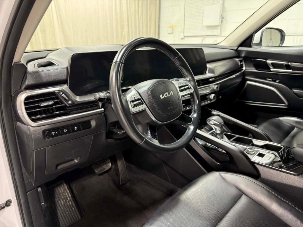 used 2024 Kia Telluride car, priced at $31,985